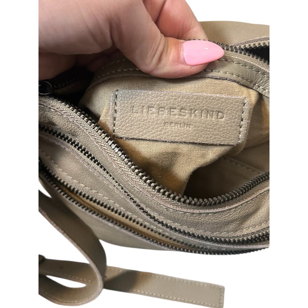Liebeskind Berlin Leather Crossbody Bag In Vintage Stone W Detachable Strap - Picture 4 of 7